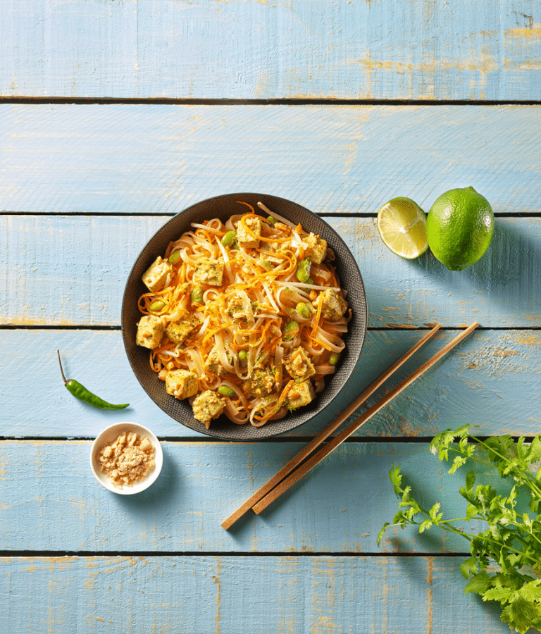 recette Wok de nouilles sautées aux cacahuètes et tofu Thaï​