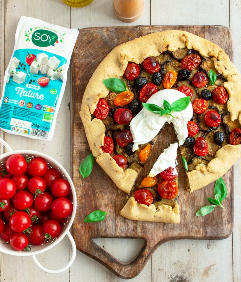 recette Tarte rustique provençale aux aubergines, tomates cerises et ricotta de tofou