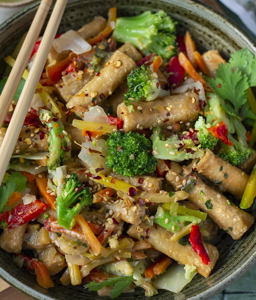 Tofunoodles aux légumes sautés